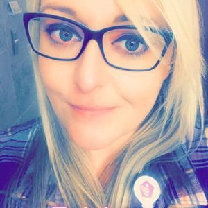 Meet your Posher, Tiffany